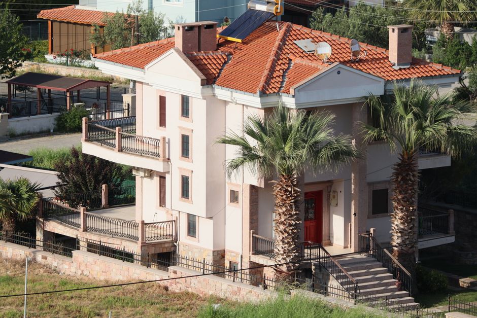 Penzión v Košiciach s fotovoltaickými panelmi na streche